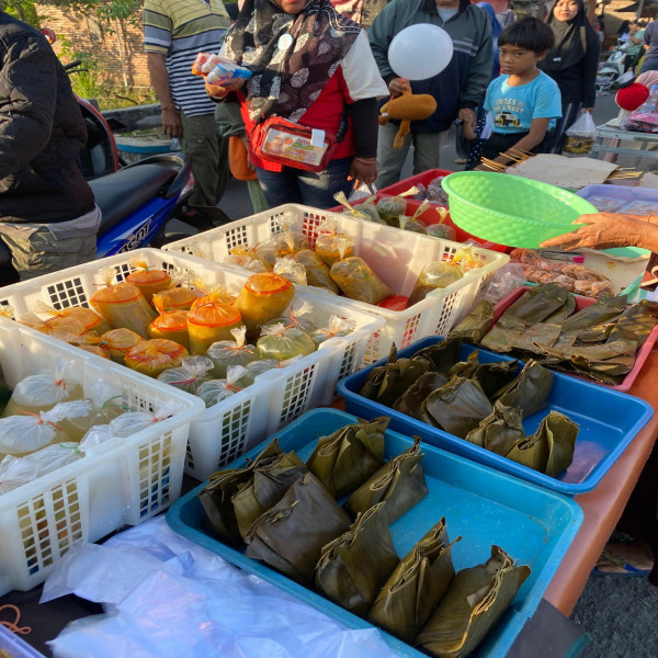 NASI DAN LAUK PAUK