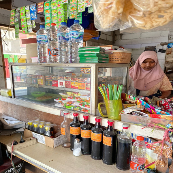 ANEKA MAKANAN DAN MINUMAN