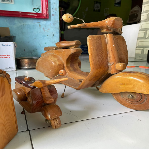 Kerajinan Kayu