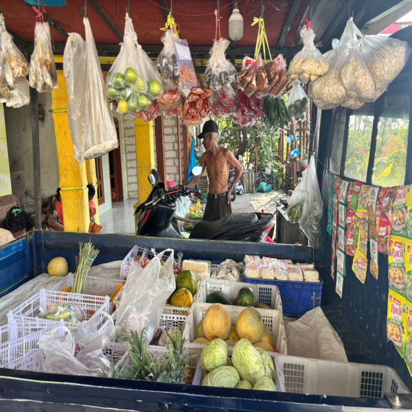 JUAL SAYUR DAN BUAH