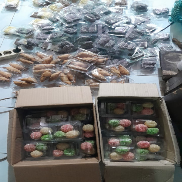 ANEKA KUE BASAH