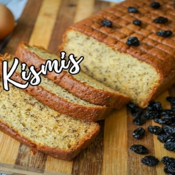 Banana Cake Kismis