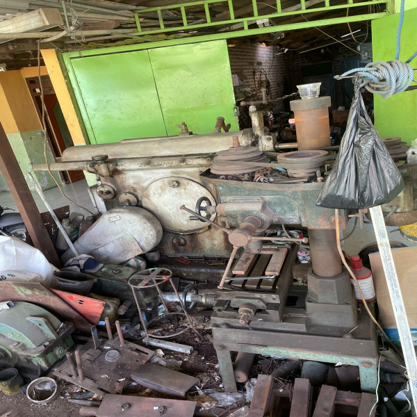 BENGKEL BUBUT DAN JUAL MESIN BUBUT