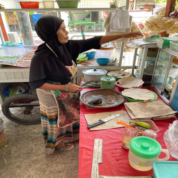 RUJAK DAN GADO GADO