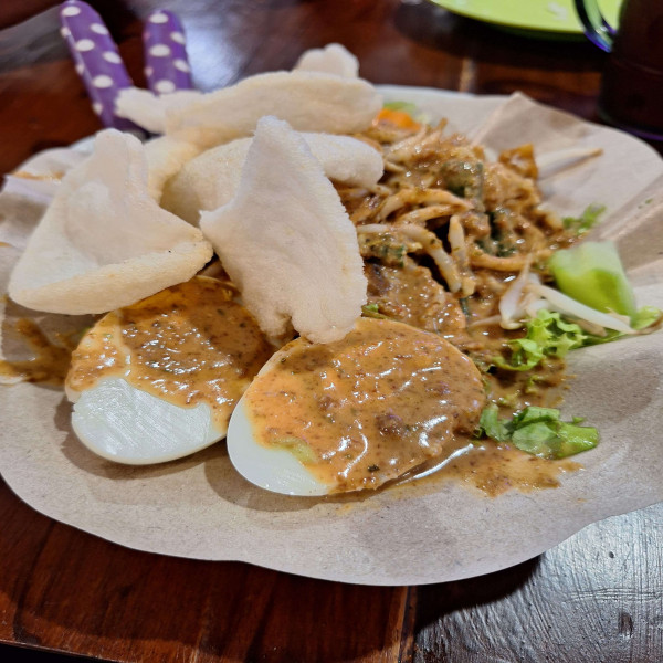 GADO-GADO