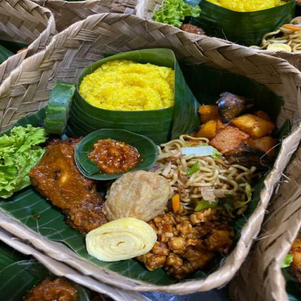 NASI KUNING