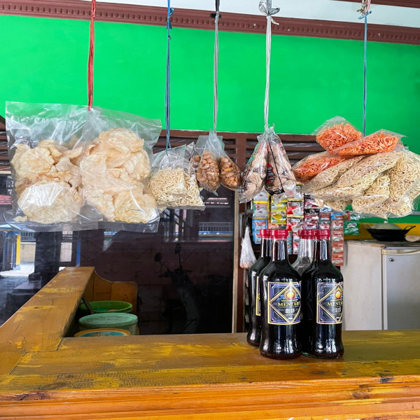 WARUNG KOPI DAN ANEKA MINUMAN