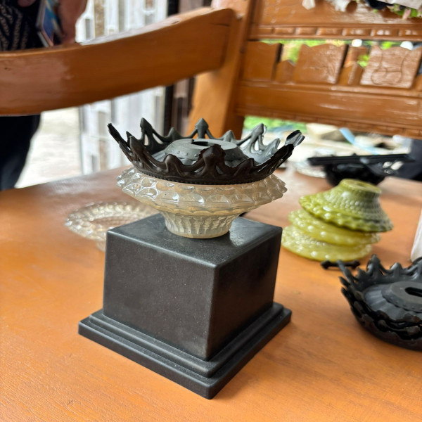 KAKI PIALA
