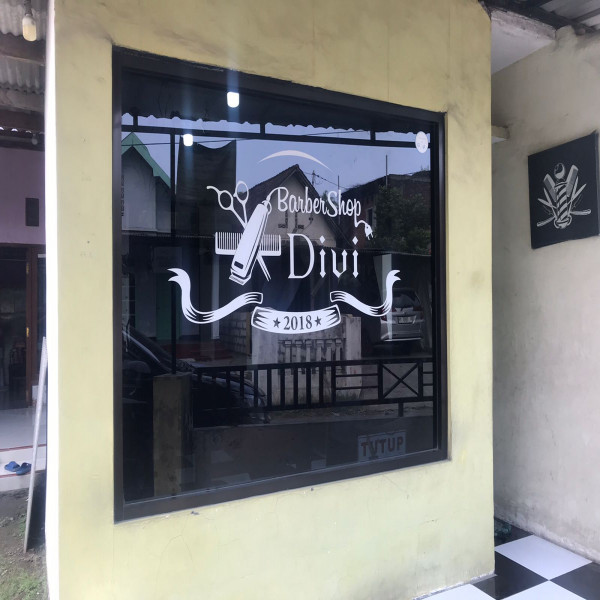 BARBERSHOP DIVI